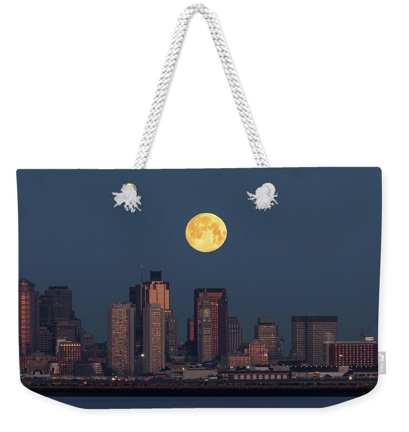 Boston Weekender Tote Bag featuring the photograph Boston Moonset by Rob Davies