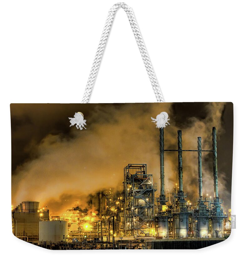 Air Pollution Weekender Tote Bag featuring the photograph Carson City by Chris Valle
