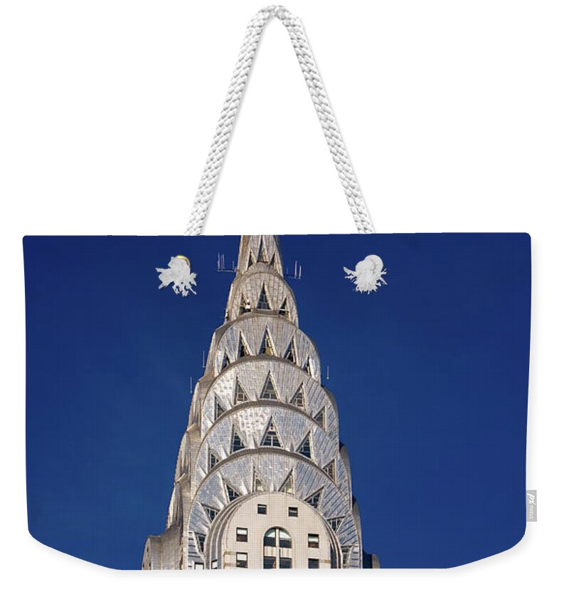Curve Weekender Tote Bag featuring the photograph Chrysler Building, New York, Usa by Tim Graham