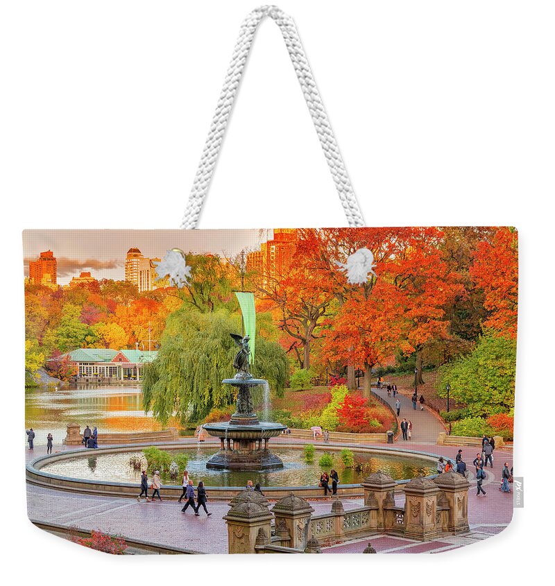Estock Weekender Tote Bag featuring the digital art Fountain In Central Park, Nyc by Pietro Canali