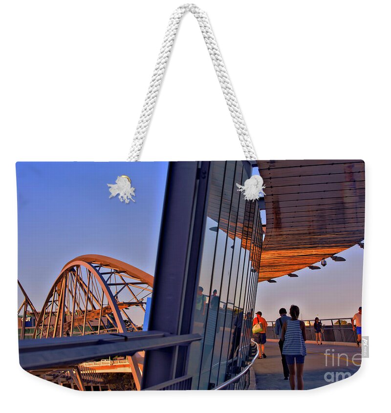 Brisbane Weekender Tote Bag featuring the photograph Goodwill Bridge by Agnes Caruso