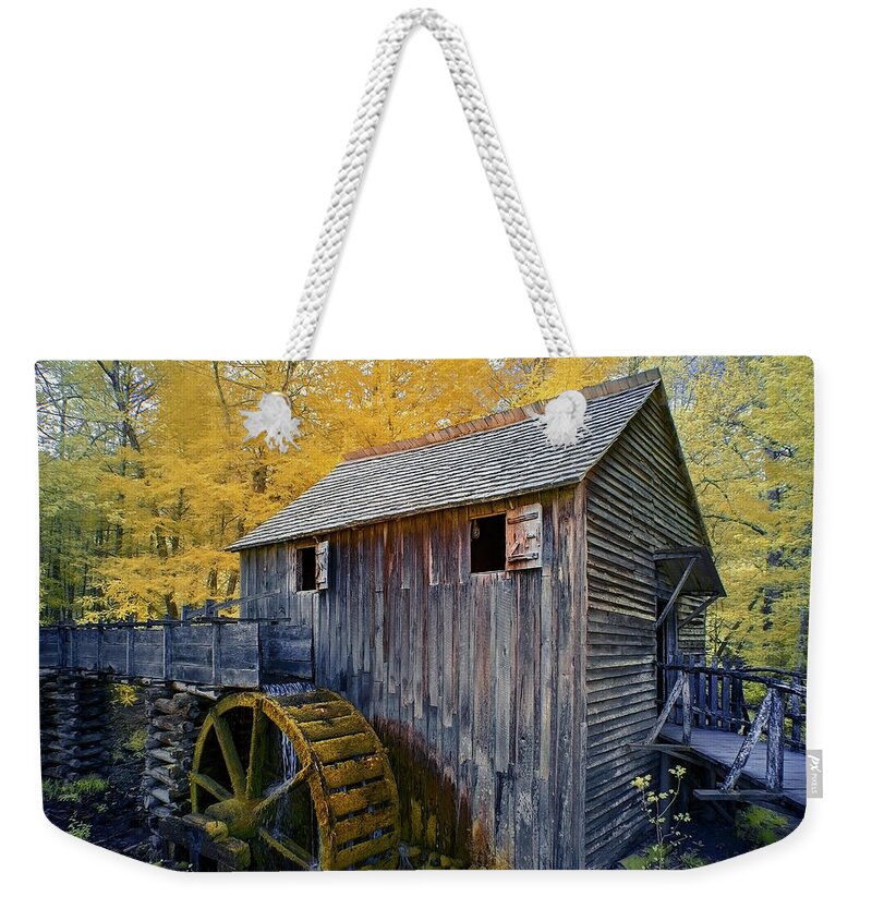 Smoky Mountain National Park Weekender Tote Bag featuring the photograph In the Smoky's by Jon Glaser