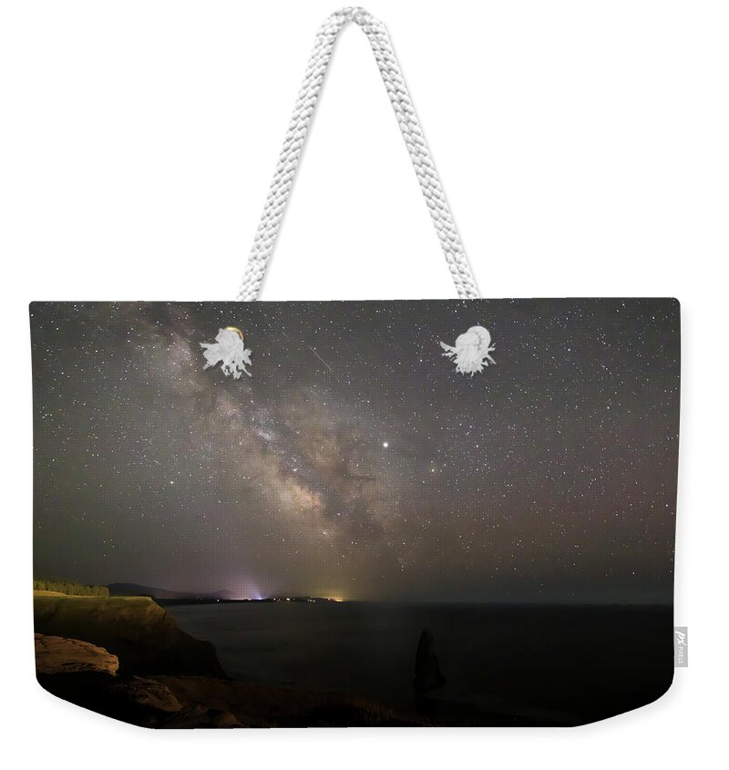 Milky Way Weekender Tote Bag featuring the photograph Milky Way 01033 by Kristina Rinell