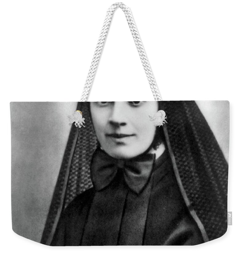 1939 Weekender Tote Bag featuring the photograph Mother Cabrini, Italian- American by Science Source