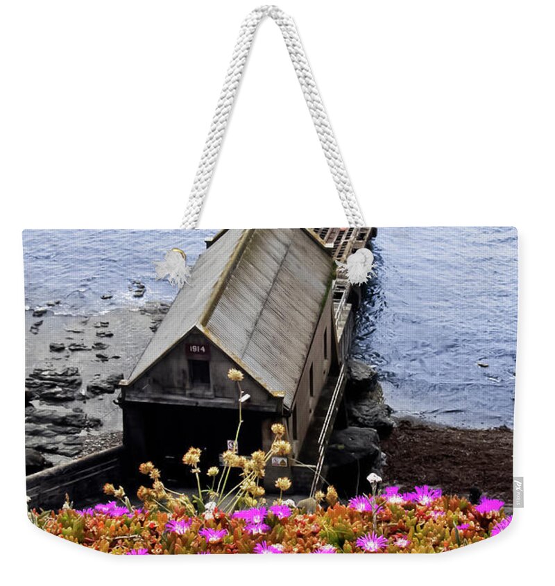 Lizard Point Weekender Tote Bag featuring the photograph Old Lizard Lifeboat Station by Terri Waters