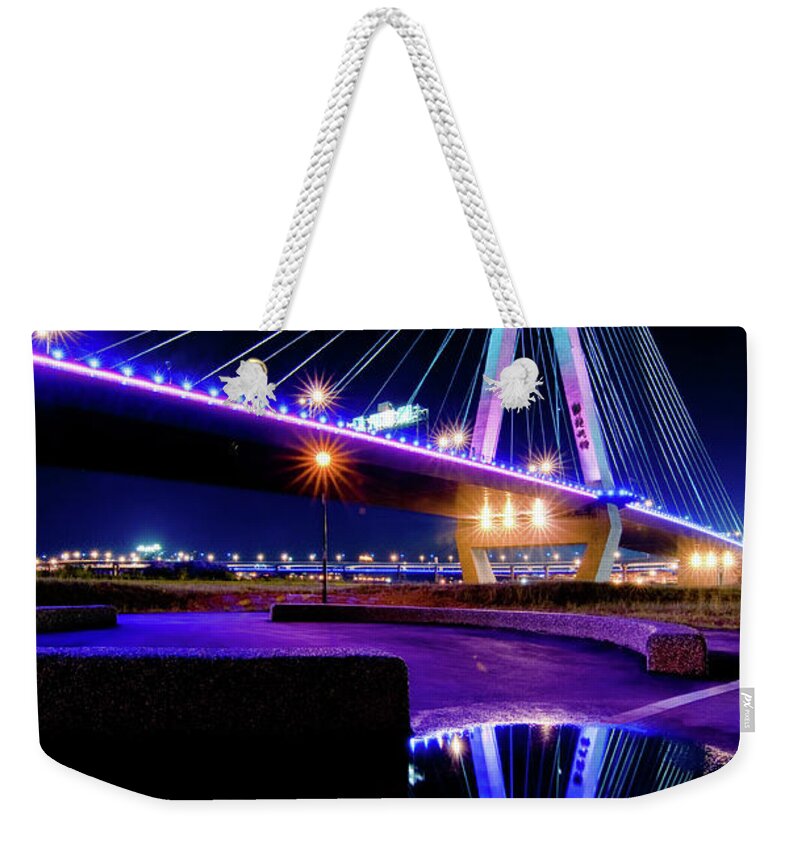 Taiwan Weekender Tote Bag featuring the photograph Reflection by Taiwan Nans0410