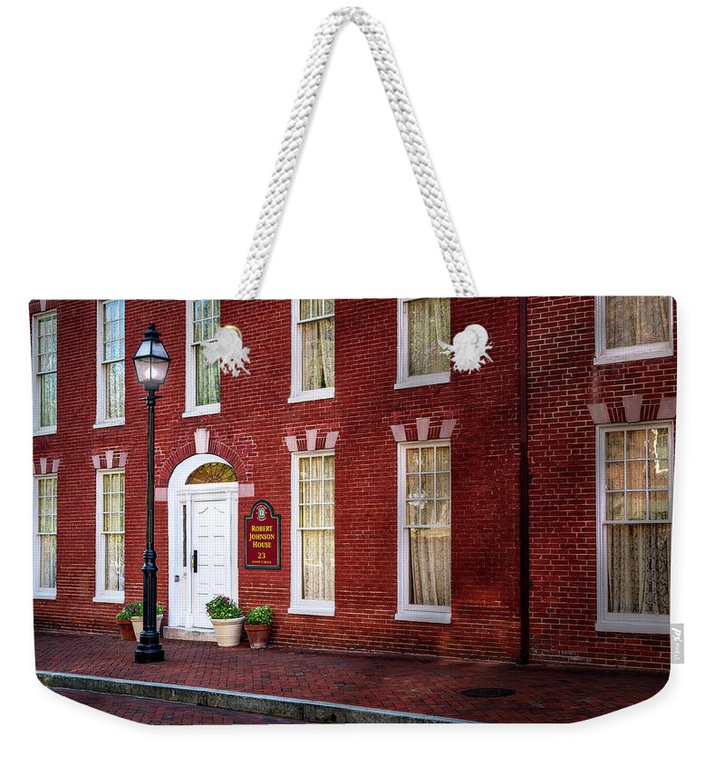 Annapolis Weekender Tote Bag featuring the photograph Robert Johnson House MD by Susan Candelario
