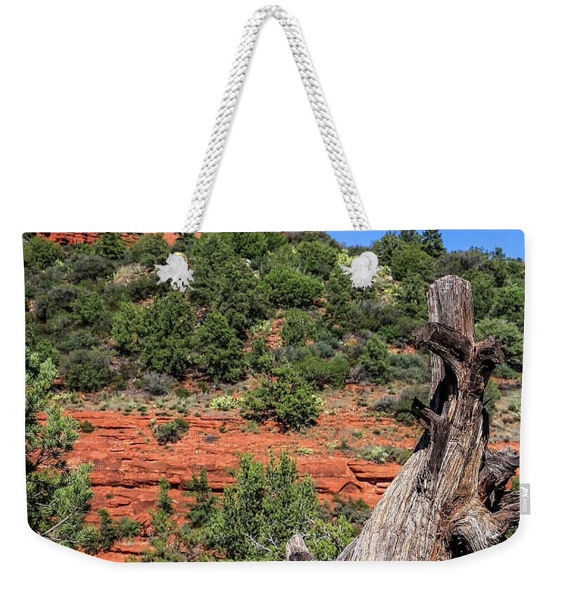 Arizona Weekender Tote Bag featuring the photograph Schnebly Hill View, Sedona by Dawn Richards