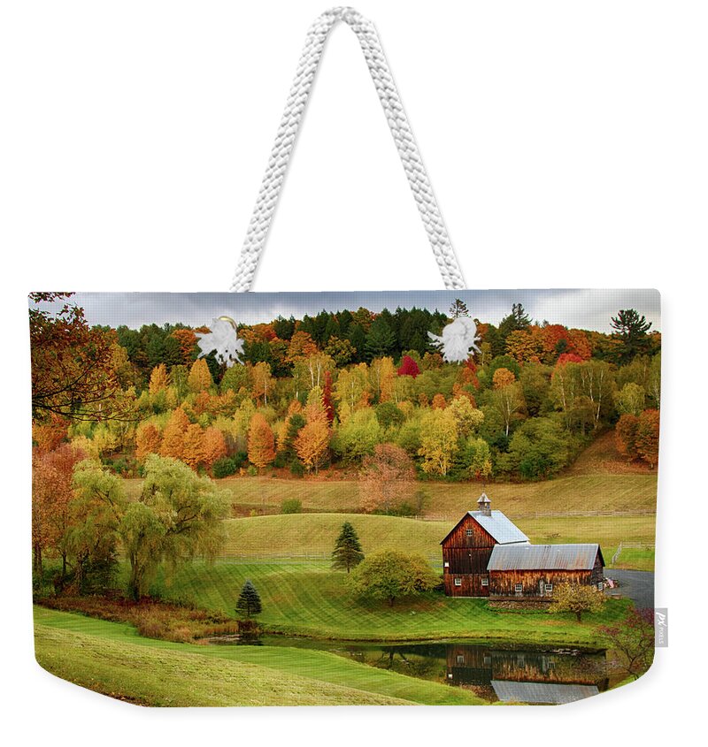 Pomfret Fall Colors Weekender Tote Bag featuring the photograph Sleepy Hollow Barn in Autumn by Jeff Folger