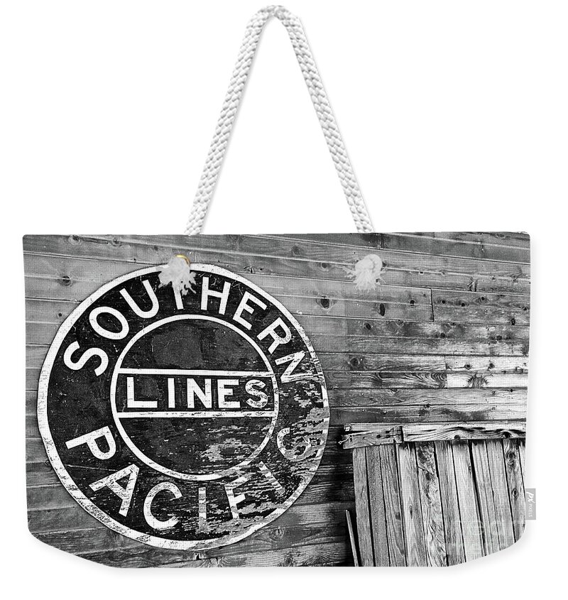 Southern Pacific Weekender Tote Bag featuring the photograph Southern Pacific by Elisabeth Lucas