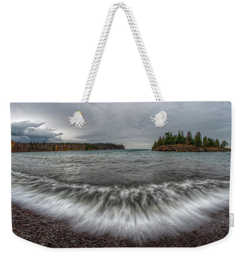 Lighthouse Weekender Tote Bag featuring the photograph Split Rock Lighthouse State Park by Brad Bellisle
