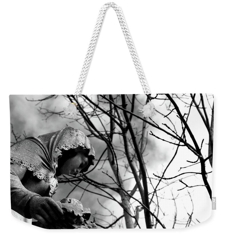 Graveyard Weekender Tote Bag featuring the photograph Statue by Edward Lee
