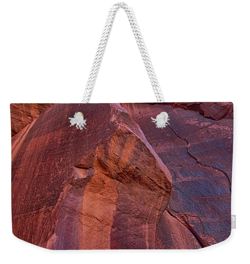 Mystery Valley Weekender Tote Bag featuring the photograph Sun's Eye Arch by Tom Kelly