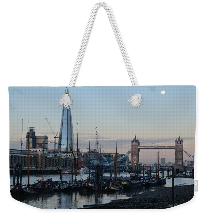 Gla Building Weekender Tote Bag featuring the photograph Thames At Twilight by Adam Lister