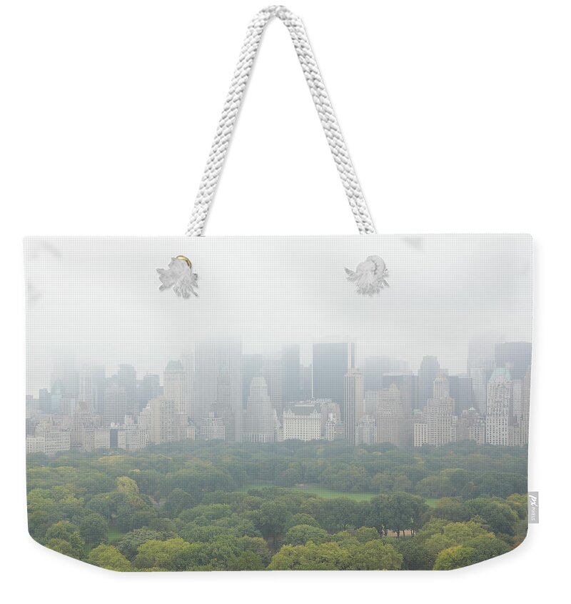 Scenics Weekender Tote Bag featuring the photograph Usa, New York City, Manhattan, Central by Raimund Koch