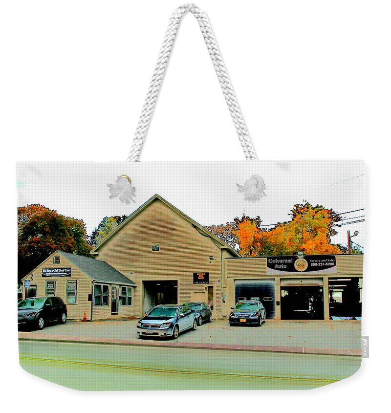 Architecture Weekender Tote Bag featuring the digital art Wenzell-Thayer Building by Cliff Wilson