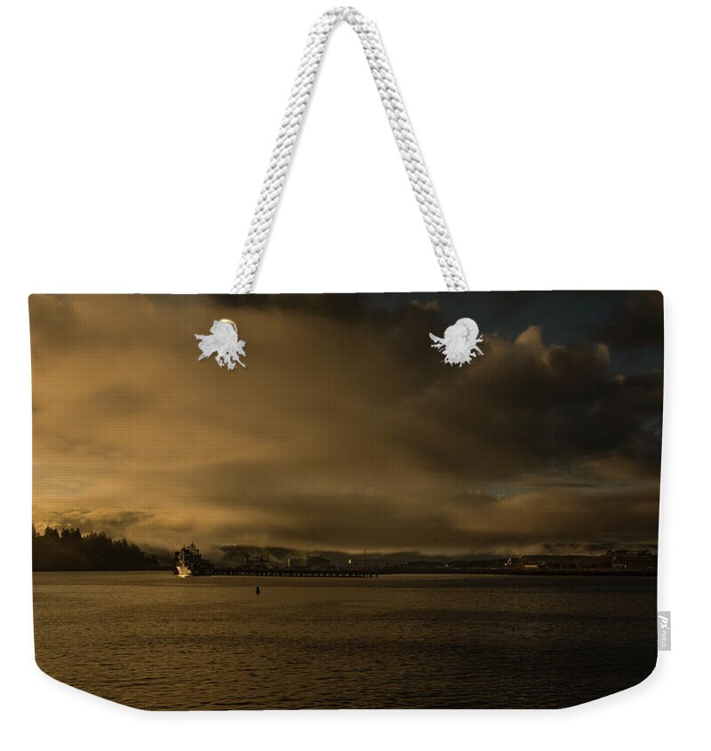 Noaa Weekender Tote Bag featuring the photograph First Break #1 by Bill Posner