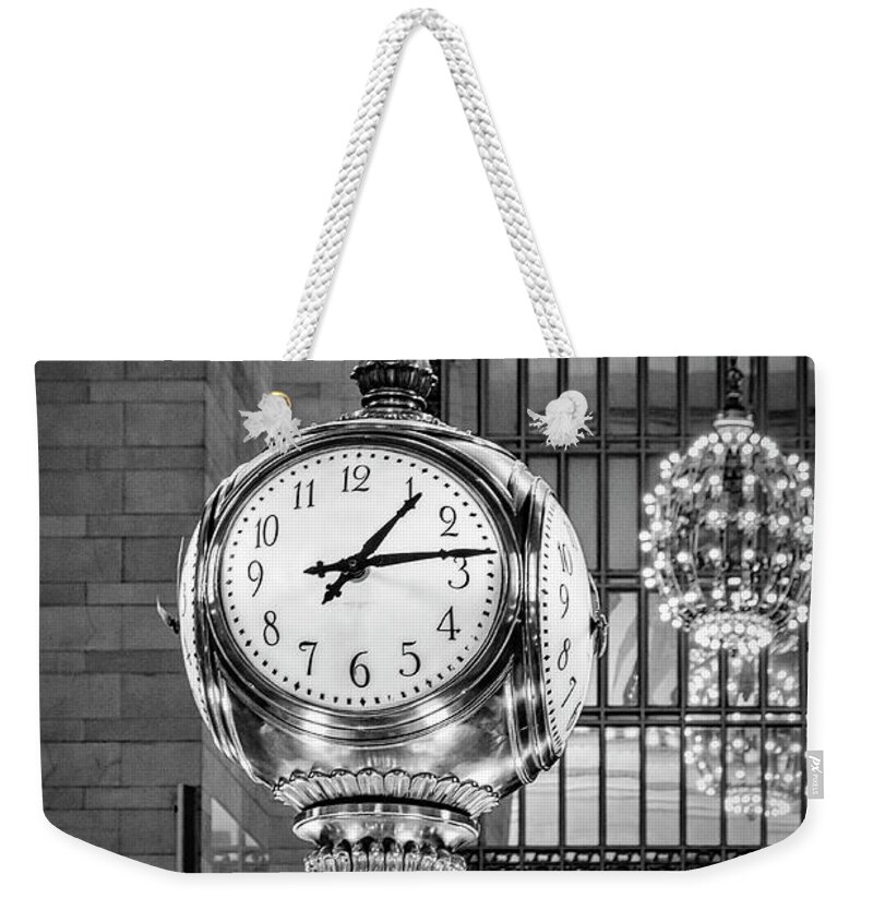 Grand Central Terminal Weekender Tote Bag featuring the photograph Opal Clock Grand Central Terminal #2 by Susan Candelario