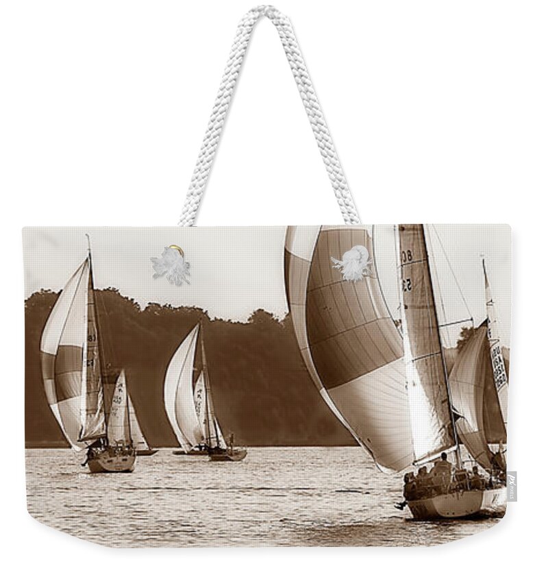 Photo Weekender Tote Bag featuring the photograph Sailing Home -3 #1 by Alan Hausenflock