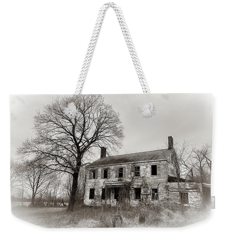  Farm Weekender Tote Bag featuring the photograph Spook House by David Letts