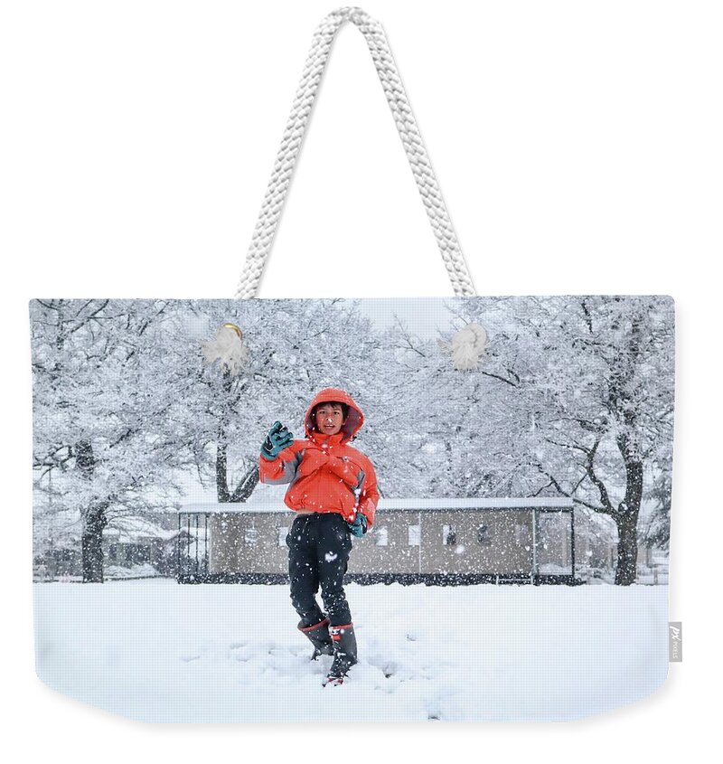 Sata Weekender Tote Bag featuring the photograph 2020 Santa Claus by Pla Gallery
