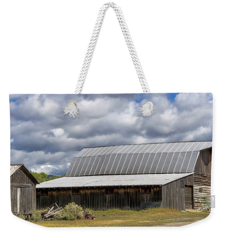 Mormon Row Weekender Tote Bag featuring the photograph Another Mormon Row Barn 1220 10a by Cathy Anderson