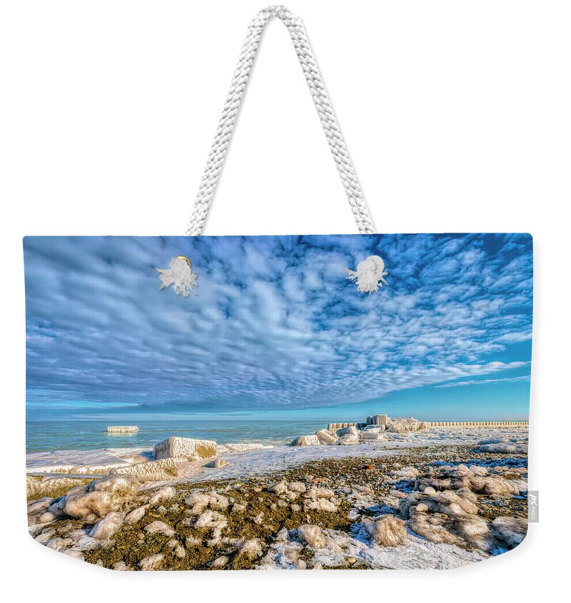 Illinois Weekender Tote Bag featuring the photograph Arctic Conception by Todd Reese