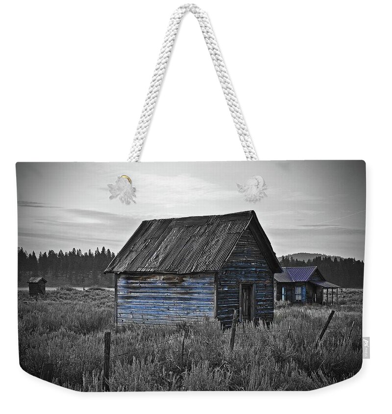  Weekender Tote Bag featuring the digital art Back In The Day by Fred Loring