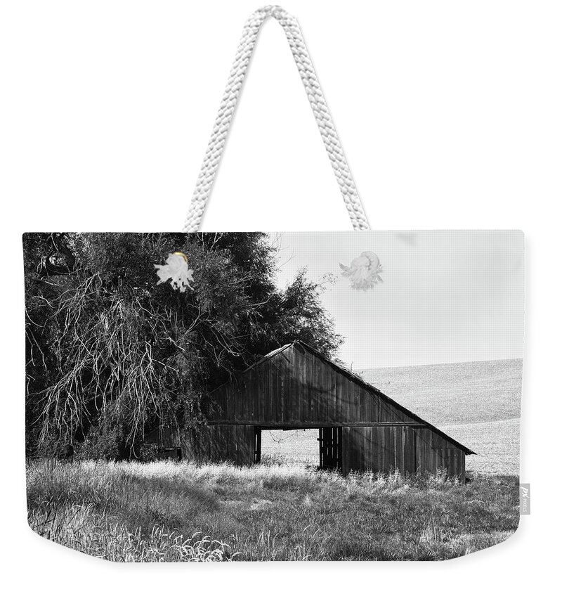 Farm Weekender Tote Bag featuring the photograph Barn and Tree by Connie Carr