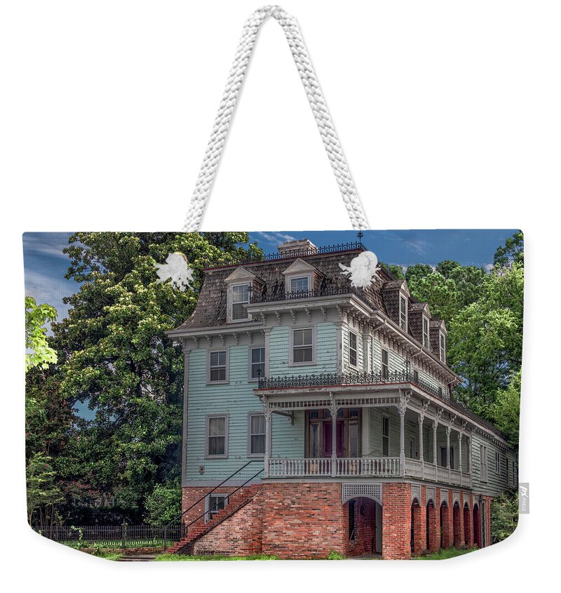  Weekender Tote Bag featuring the photograph Beauty of New Bern, North Carolina by Marcy Wielfaert