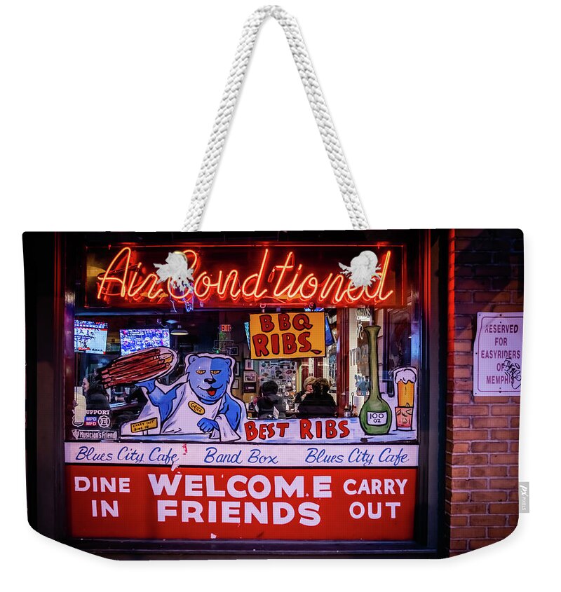 Beale Street Weekender Tote Bag featuring the photograph Blues City Cafe - Bar by Darrell DeRosia
