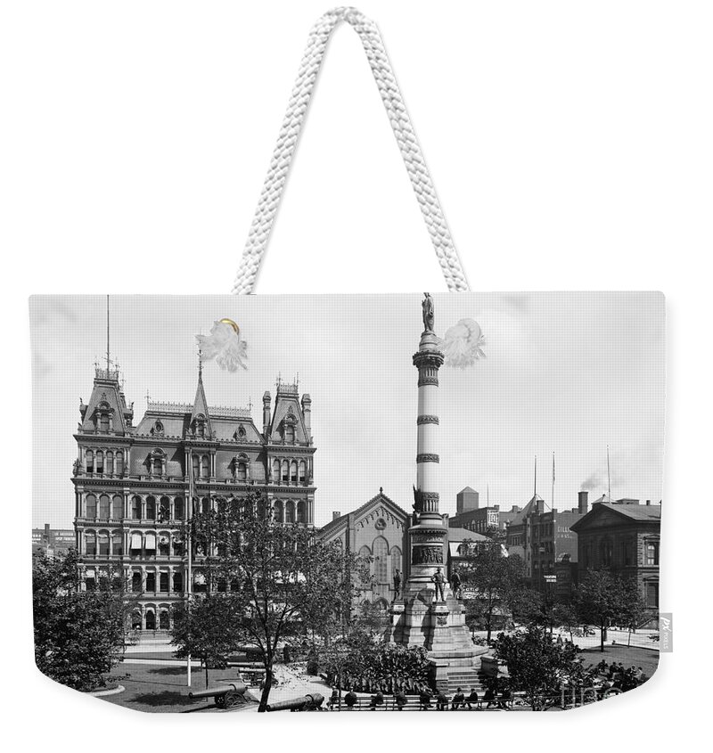 1900 Weekender Tote Bag featuring the photograph Buffalo, New York, 1900 by Granger