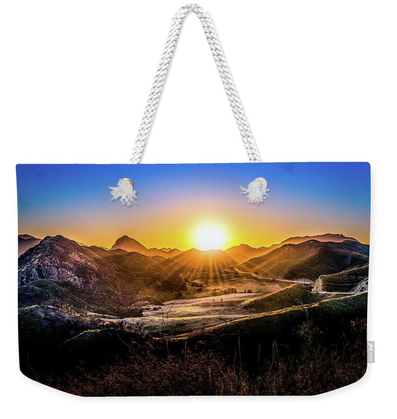 California Weekender Tote Bag featuring the photograph Calabasas Sunset by Dee Potter