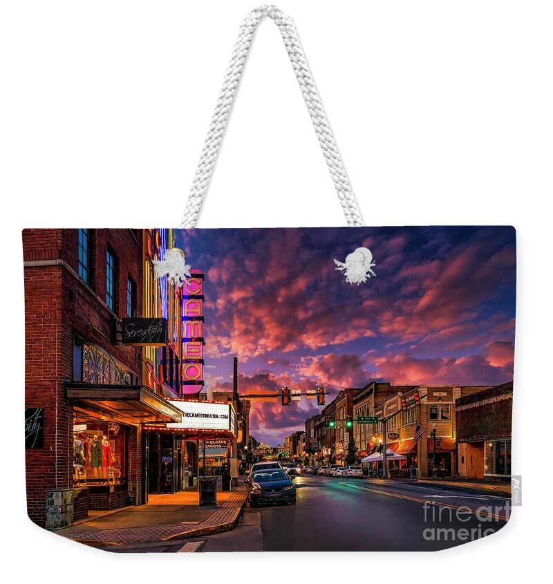 Cameo; Cameo Theatre; Cameo Theatre; Bristol; Virginia; Va; State Street Weekender Tote Bag featuring the photograph Cameo Theatre at Bristol by Shelia Hunt