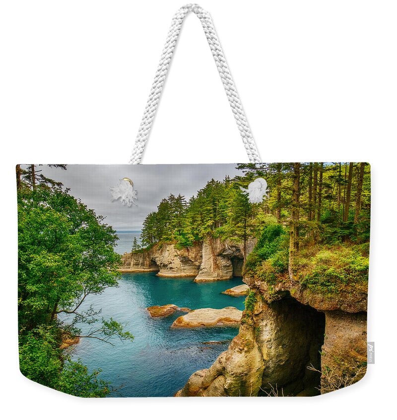 Cape Weekender Tote Bag featuring the photograph Cape Flattery Cave by Amanda Jones