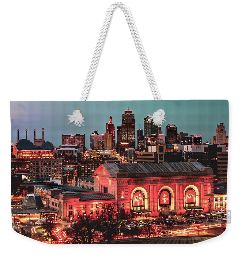 Kansas City Chiefs Weekender Tote Bag featuring the photograph Champion Skyline - Kansas City Missouri by Gregory Ballos