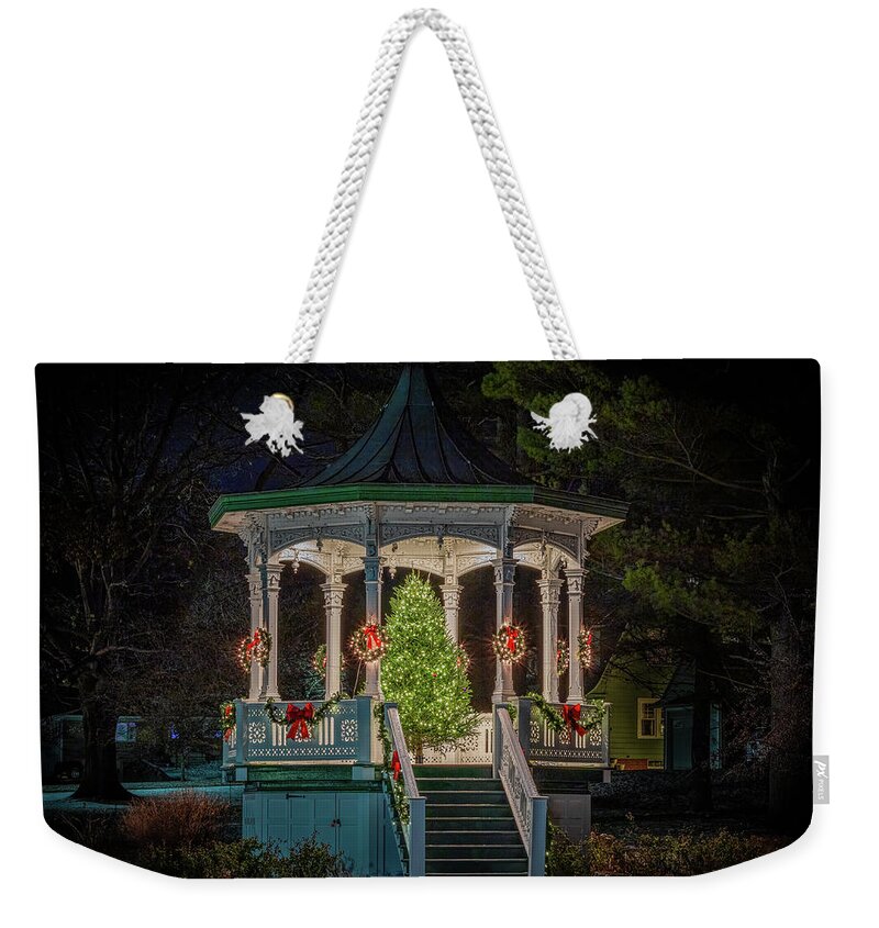 Christmas Weekender Tote Bag featuring the photograph Christmas in Hoopes Park by Rod Best