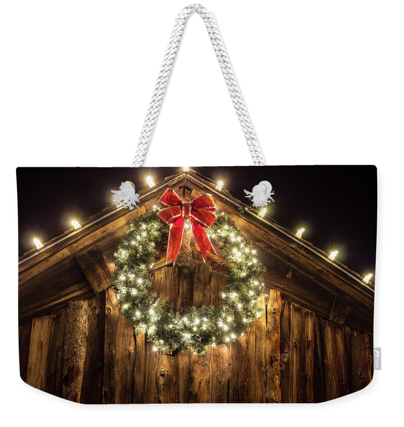 Christmas Weekender Tote Bag featuring the photograph Christmas Wreath by Chuck Rasco Photography