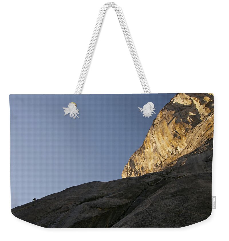 El Capitan Weekender Tote Bag featuring the photograph Climbing the Captain by Melissa Southern