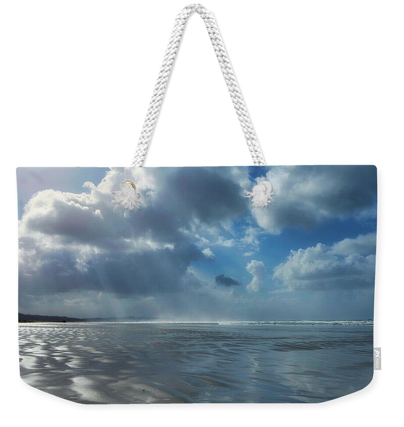 Tofino Weekender Tote Bag featuring the photograph Combers Beach and Sunrays by Allan Van Gasbeck
