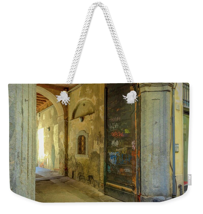 Como Weekender Tote Bag featuring the photograph Como Italy Street Scene by Douglas Wielfaert