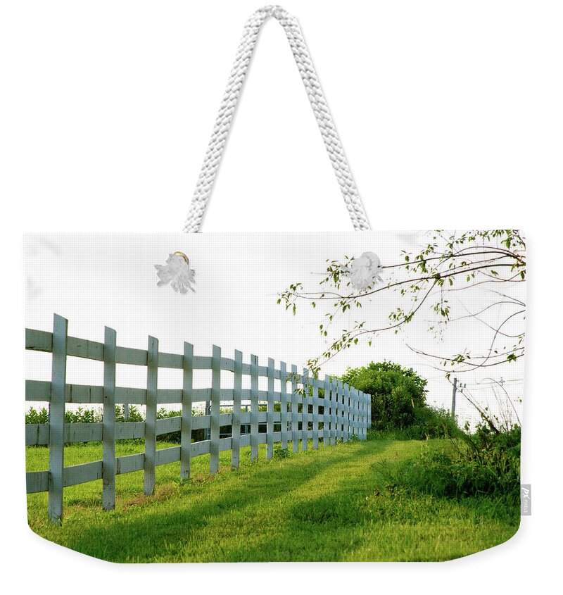Connecticut Weekender Tote Bag featuring the photograph Litchfield Connecticut_3440 by Rocco Leone