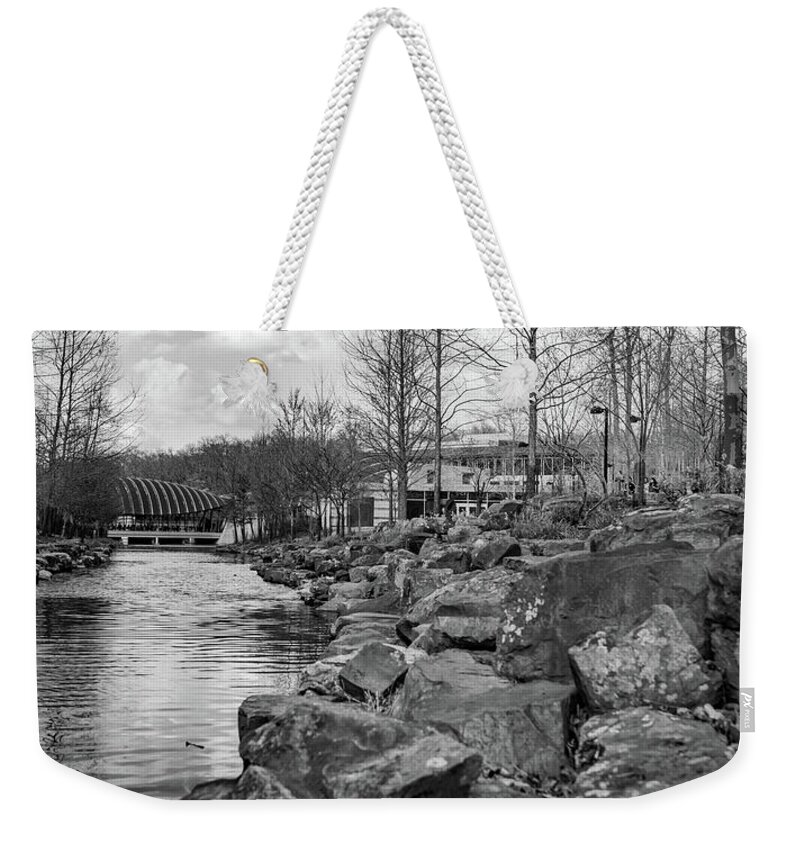 Crystal Bridges Weekender Tote Bag featuring the photograph Crystal Bridges Museum Riverscape Panorama In Black and White by Gregory Ballos