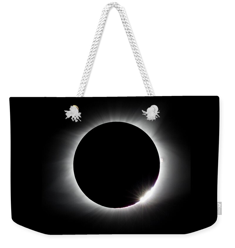 Solar Eclipse Weekender Tote Bag featuring the photograph Diamonds In The Sky by David Beechum