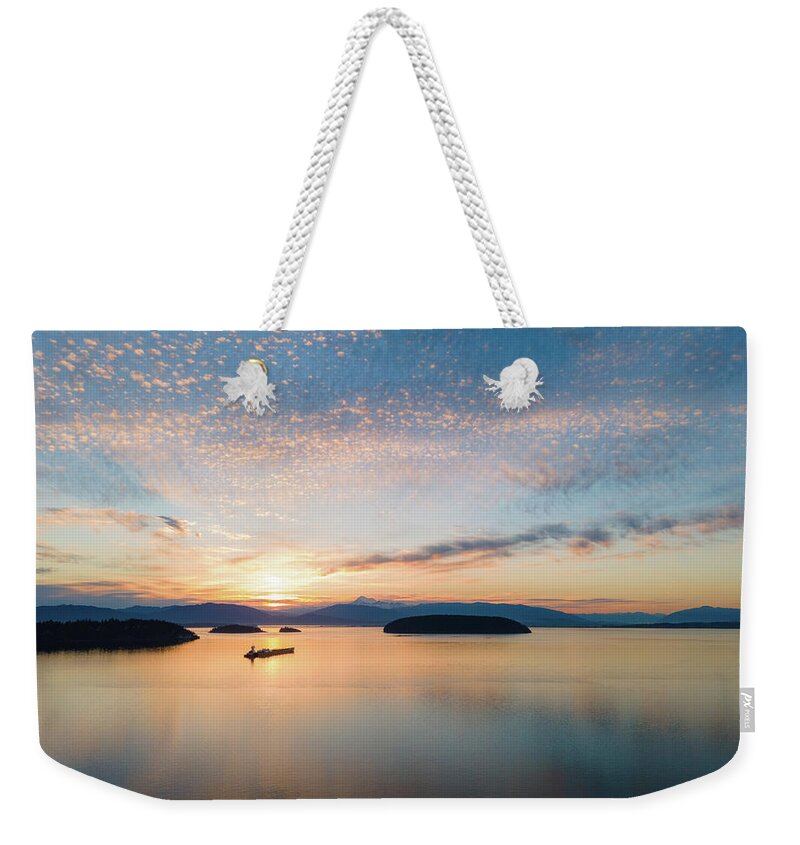 Mount Baker Weekender Tote Bag featuring the photograph Early Sunrise by Michael Rauwolf