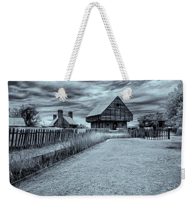 Marietta Georgia Weekender Tote Bag featuring the photograph Fort King George by Tom Singleton