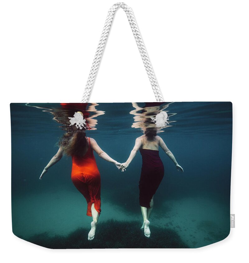 Underwater Weekender Tote Bag featuring the photograph Friendship by Gemma Silvestre