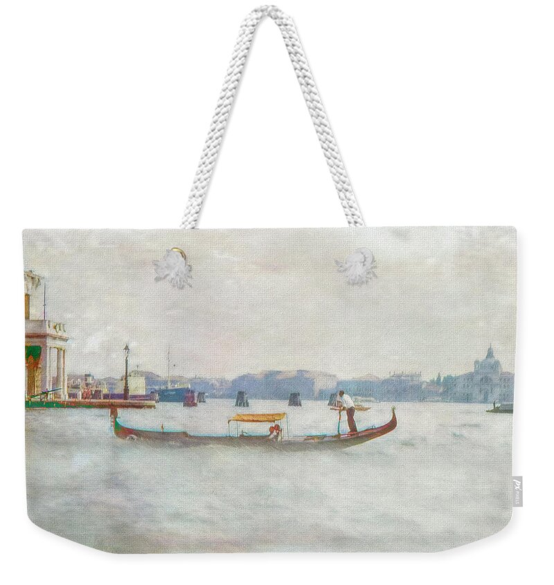 Gondola Weekender Tote Bag featuring the photograph Gondola on the Grand Canal by Frank Lee