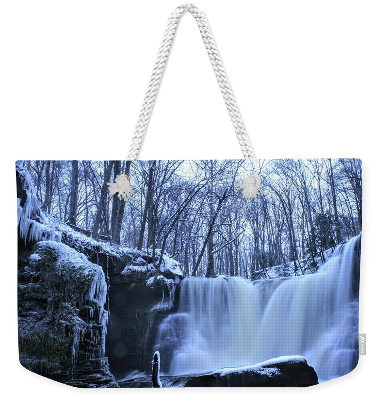  Weekender Tote Bag featuring the photograph Great Falls of Tinkers Creek by Brad Nellis