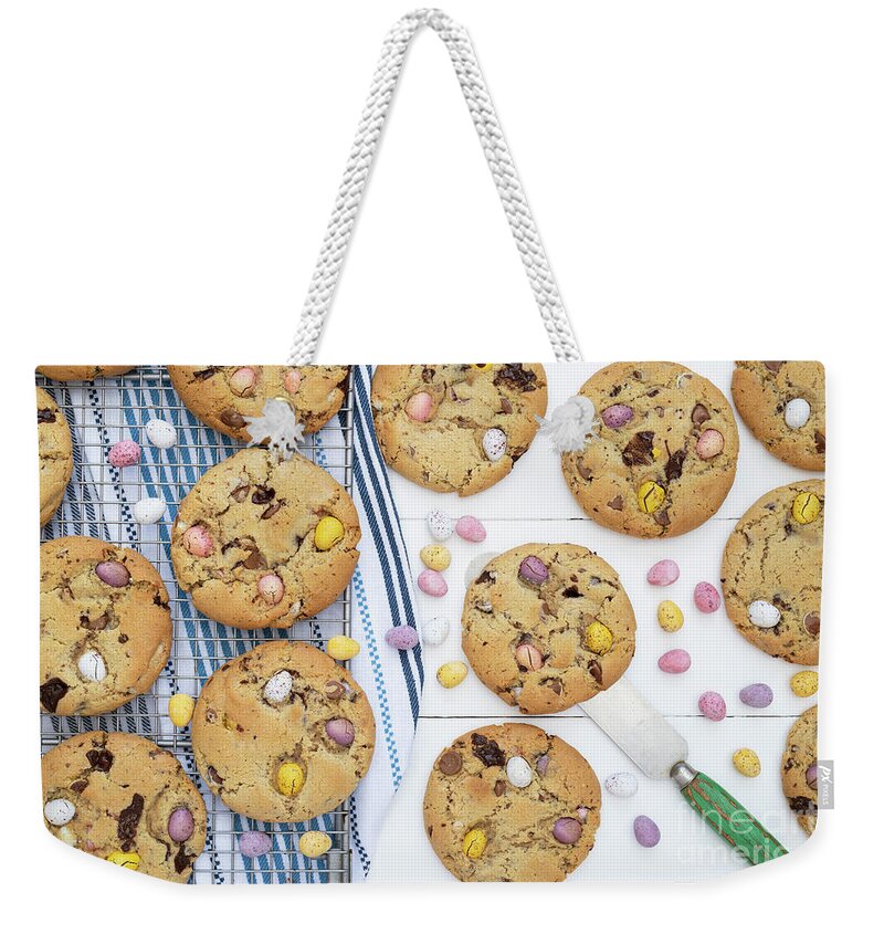 Chocolate Weekender Tote Bag featuring the photograph Homemade Chocolate Mini Egg Cookies Pattern by Tim Gainey